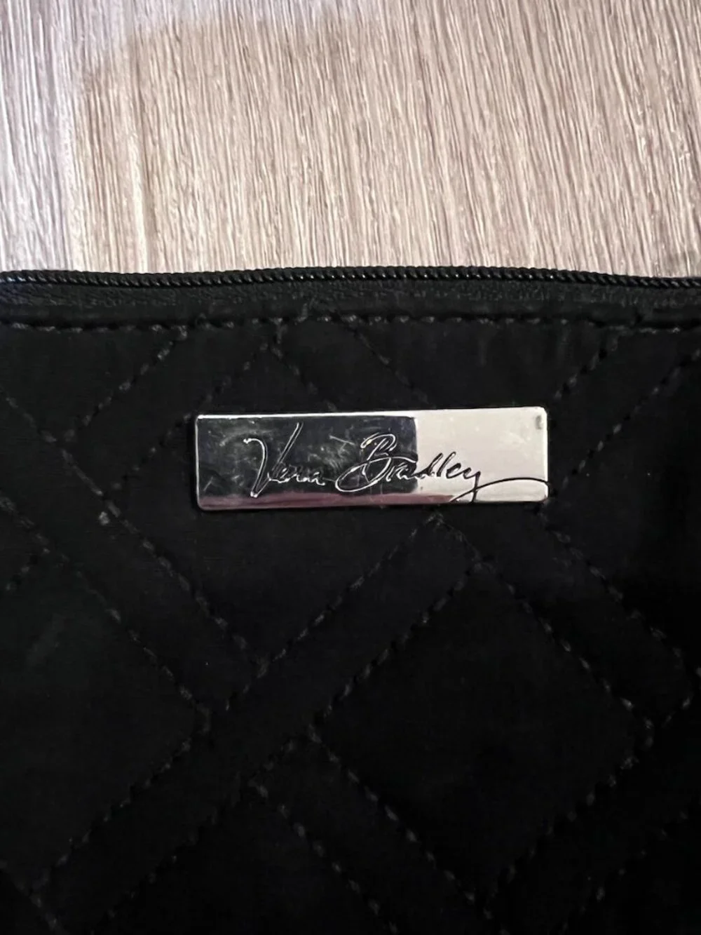 Vera Bradley Black Quilted Zip Coin Pouch Wallet - Picture 2 of 5